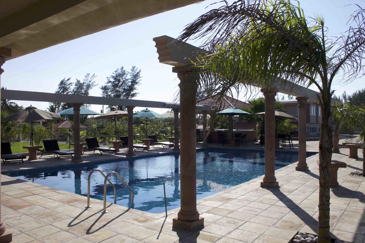 Ananta Hotel Casitas Kültér fotó