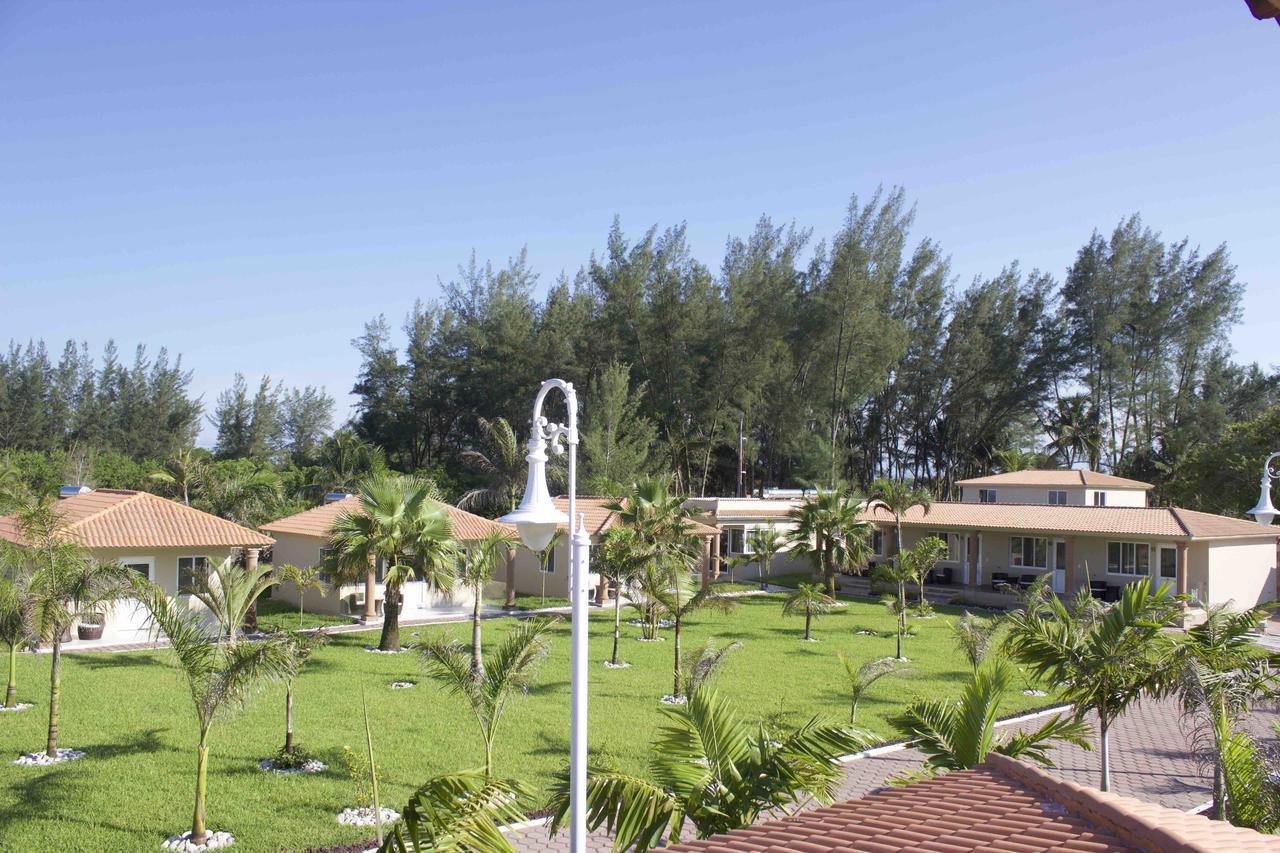Ananta Hotel Casitas Kültér fotó